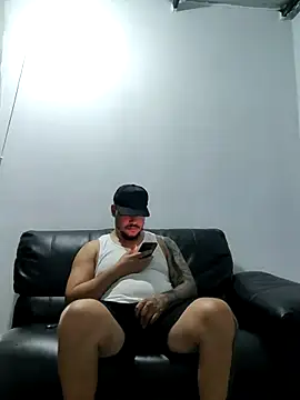 Snapshot of BadboyDirty1 chatting on July 11, 2026, 4:26 am BadboyDirty1 online show from July 11, 2026, 4:26 am