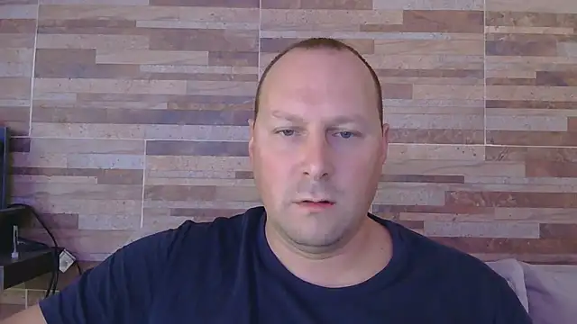 lustonfan online show from May 14, 2026, 12:45 pm