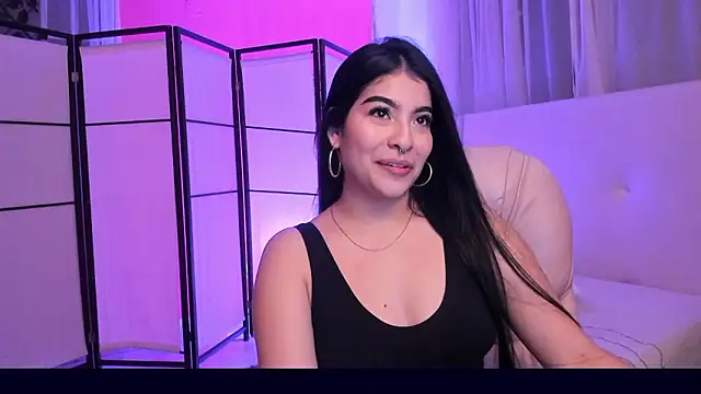 Snapshot of HannaLee333 chatting on March 12, 2026, 12:06 am HannaLee333 online show from March 12, 2026, 12:06 am