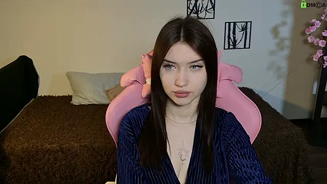 Sugar Kitten12 online show from March 19, 2026, 11:53 pm