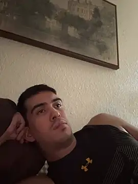 papichulo102099 online show from March 6, 2026, 8:16 pm