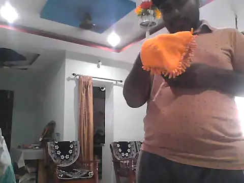 Snapshot of Foxboy65 chatting on April 22, 2026, 2:47 am Foxboy65 online show from April 22, 2026, 2:47 am