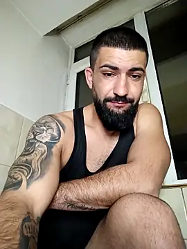 Snapshot of Tommy_Porn_ chatting on April 16, 2026, 9:39 pm Tommy Porn online show from April 16, 2026, 9:39 pm