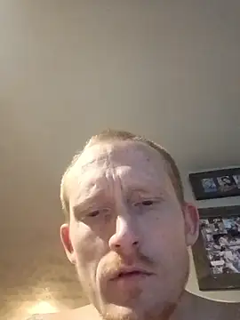 Lovemcurvy69 online show from March 28, 2026, 2:00 am