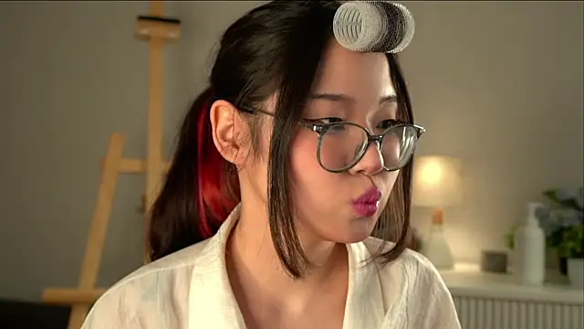 NelleMihalko online show from March 21, 2026, 11:04 am