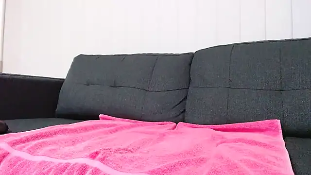 lilchristianxh online show from March 4, 2026, 7:31 pm