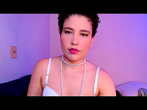 Snapshot of luasecret chatting on March 5, 2026, 5:42 pm luasecret online show from March 5, 2026, 5:42 pm