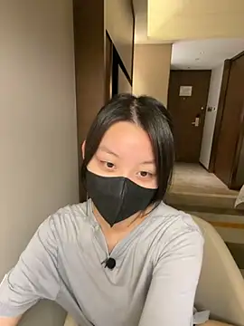 HolyMaidenLily online show from March 26, 2026, 7:47 am