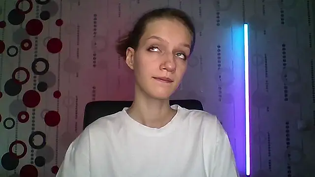 Snapshot of Chrissy_Joyful chatting on May 5, 2026, 5:04 am Chrissy Joyful online show from May 5, 2026, 5:04 am