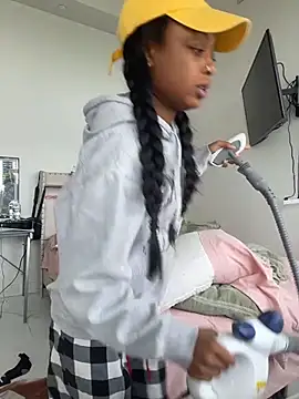 Princessssbby online show from April 6, 2026, 9:05 pm