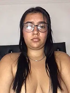 Snapshot of alaana_greey chatting on March 11, 2026, 1:00 am alaana greey online show from March 11, 2026, 1:00 am