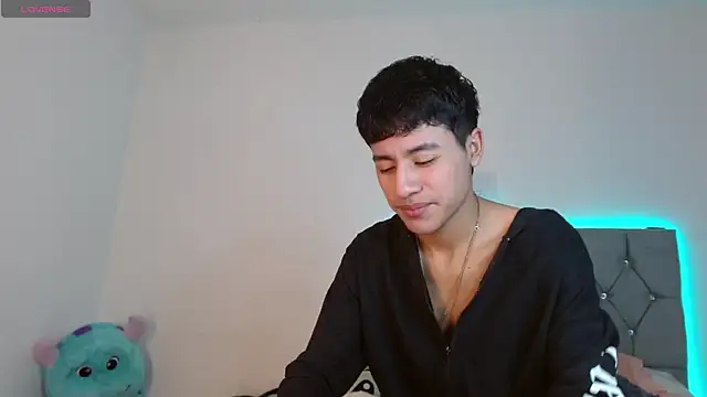 Snapshot of Sebas_fire4 chatting on April 30, 2026, 3:51 pm Sebas fire4 online show from April 30, 2026, 3:51 pm