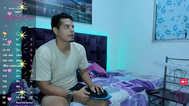 Chaarlotte Foxx online show from April 27, 2026, 1:47 am