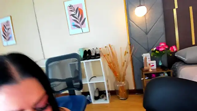 SofiiMontes online show from March 21, 2026, 12:10 pm