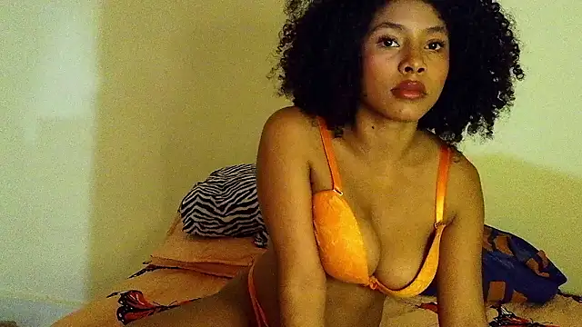 Larita curly online show from March 26, 2026, 8:03 pm