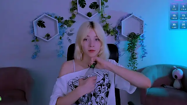  sabrina moore online show from July 11, 2026, 6:43 pm