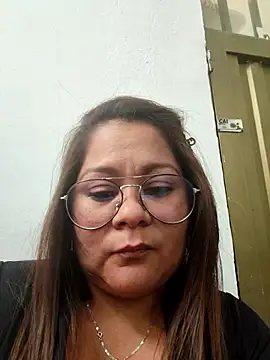 Lia taylor22 online show from April 27, 2026, 10:30 pm