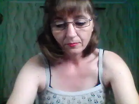 Snapshot of Alisaprice077 chatting on May 27, 2026, 11:18 am Alisaprice077 online show from May 27, 2026, 11:18 am