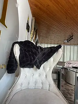 Cloe pink1 online show from March 13, 2026, 2:23 pm