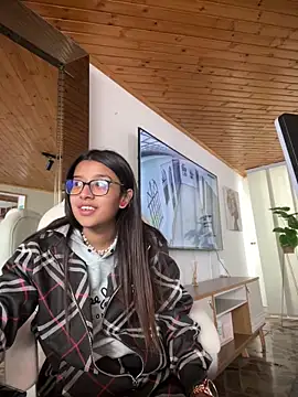 chanell pinkk online show from March 27, 2026, 2:06 pm