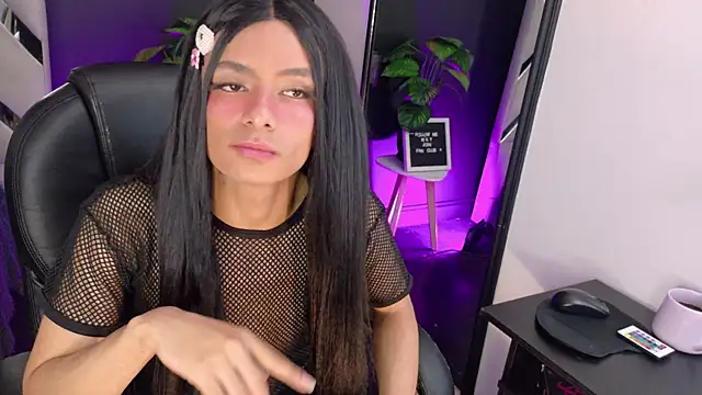 Danika Dahl online show from April 7, 2026, 5:19 am
