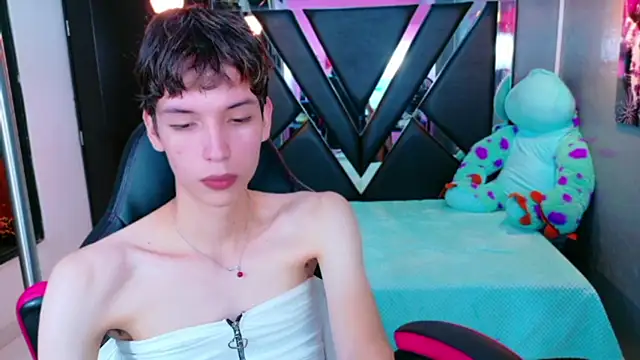 Snapshot of Stefany_PiInk chatting on May 17, 2026, 12:56 pm Stefany PiInk online show from May 17, 2026, 12:56 pm