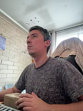 Cr1sXPorn online show from March 27, 2026, 4:07 pm