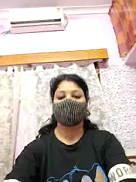 Rani Mukherjee7676 online show from April 24, 2026, 7:11 am