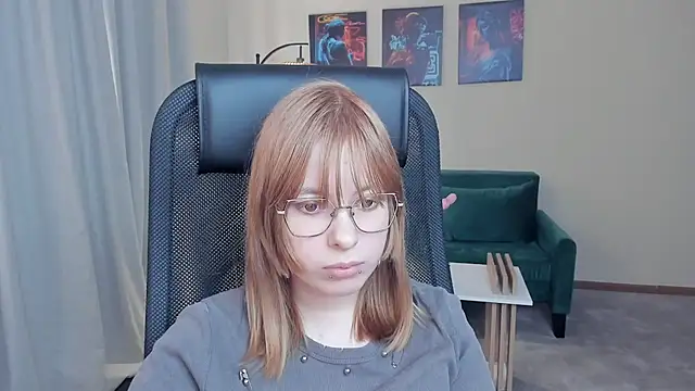 NiaHodge online show from March 11, 2026, 12:22 pm