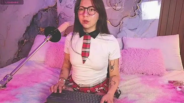 Snapshot of abbycandhy chatting on May 18, 2026, 2:23 pm abbycandhy online show from May 18, 2026, 2:23 pm