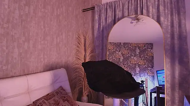 davis saint online show from March 14, 2026, 11:48 am