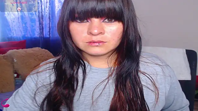 V ALERY online show from March 17, 2026, 6:55 pm