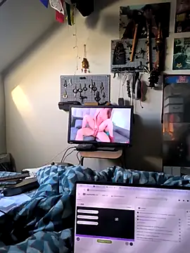 Snapshot of ibitsu666 chatting on March 18, 2026, 7:22 am ibitsu666 online show from March 18, 2026, 7:22 am