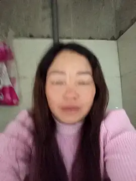 Yellow-pink online show from March 15, 2026, 11:33 pm