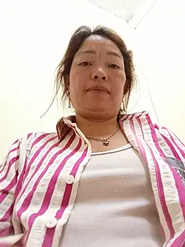 Yellow-pink online show from July 25, 2026, 12:25 pm