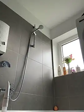 Fiebie licious  online show from March 31, 2026, 6:25 am