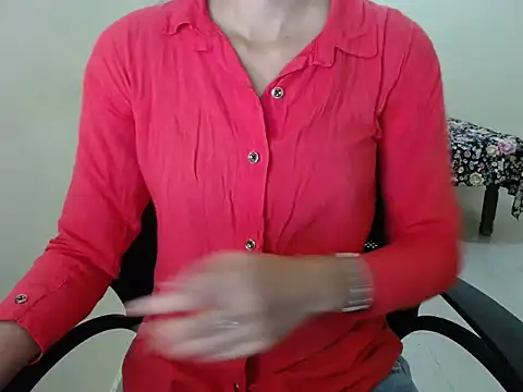 shreya sharma01 online show from April 24, 2026, 5:21 am