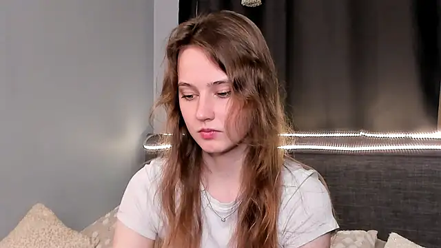 RubieHeiser online show from April 27, 2026, 10:02 am