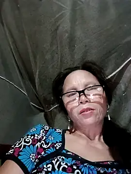 Tina6886 online show from April 15, 2026, 7:58 pm