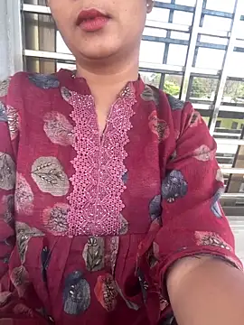 LovelyTrisha online show from March 9, 2026, 7:34 am