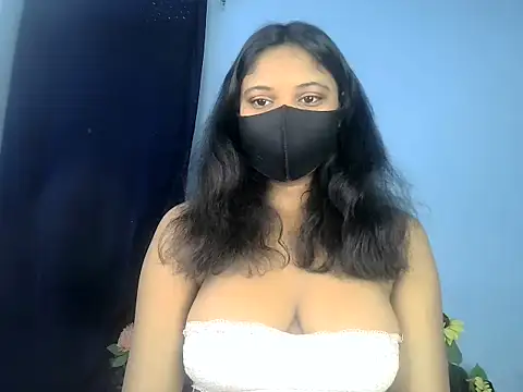 KASHISH SINGH  online show from April 23, 2026, 2:41 pm