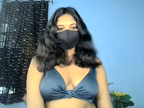 Snapshot of KASHISH_SINGH_ chatting on May 5, 2026, 4:42 am KASHISH SINGH online show from May 5, 2026, 4:42 am