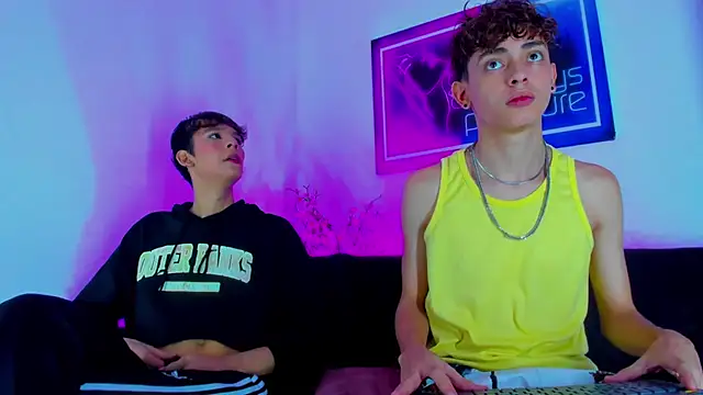 Desire Boys1 online show from March 10, 2026, 10:59 pm