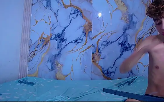 Desire Boys1 online show from April 4, 2026, 7:11 pm