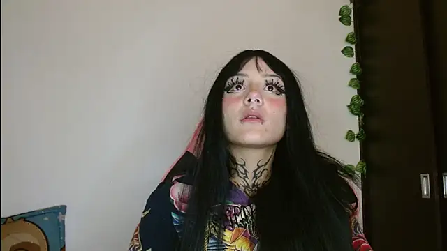 tokiovamp online show from March 16, 2026, 8:29 am