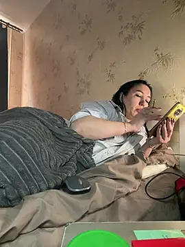 Besthot 2026 online show from March 12, 2026, 1:17 pm