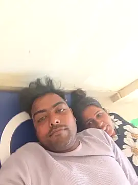 Tomjenny1 online show from March 9, 2026, 11:25 am