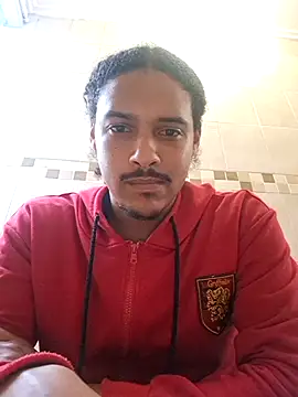 Snapshot of DrEazyDick chatting on July 1, 2026, 12:40 pm DrEazyDick online show from July 1, 2026, 12:40 pm