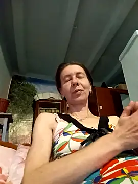 Tania9876 online show from April 14, 2026, 6:58 pm