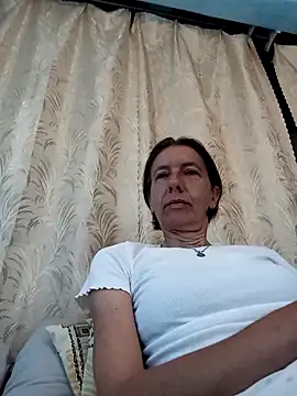 Snapshot of Tania9876 chatting on June 14, 2026, 6:37 am Tania9876 online show from June 14, 2026, 6:37 am